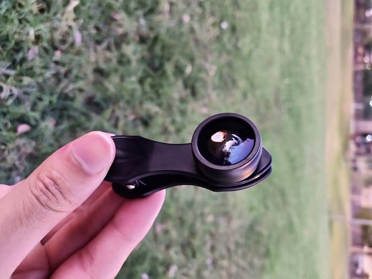 Apexel Smartphone Lens Kit Review – Does the quality match price?