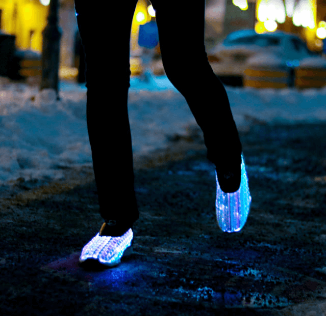 Glow - Sneakers with the Surface