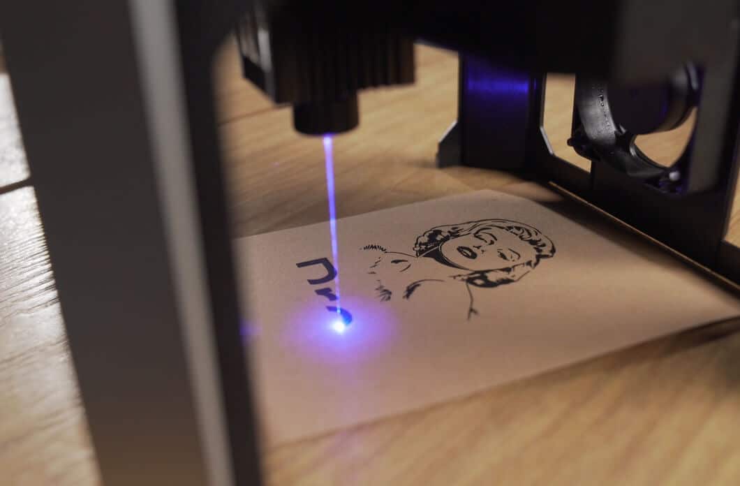 Wainlux K6 This 3000mW Laser Engraver Works on Any Surface